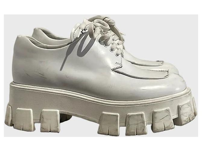 Derbies Prada blanches T.37,5