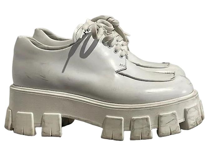 Derbies Prada blanches T.37,5