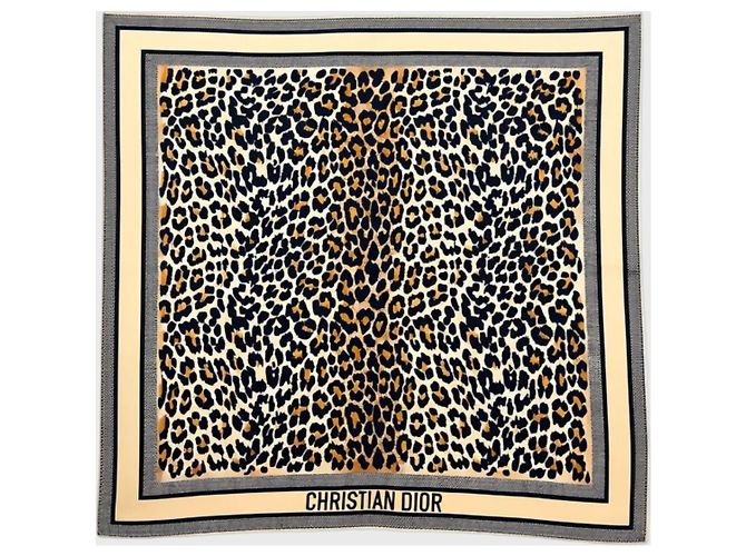 Autre Marque Lenço Christian Dior leopardo Bege