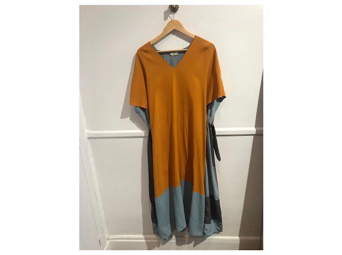 Fendi Kleid orange T.36