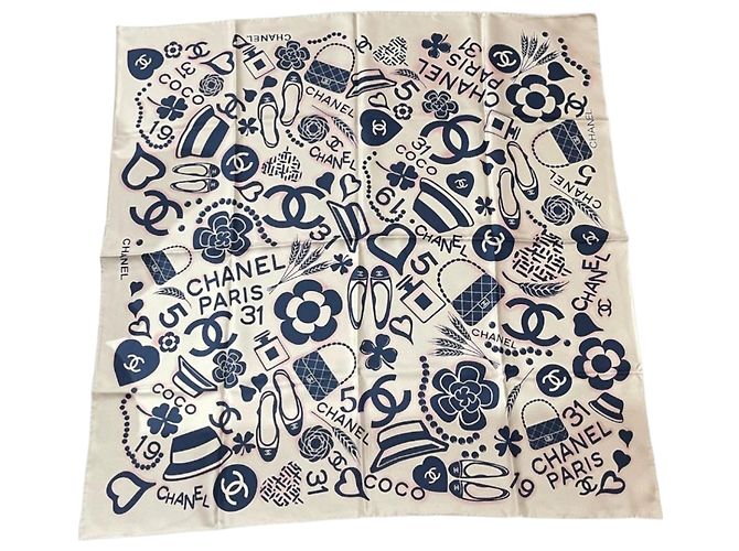Foulard Chanel bianco e blu