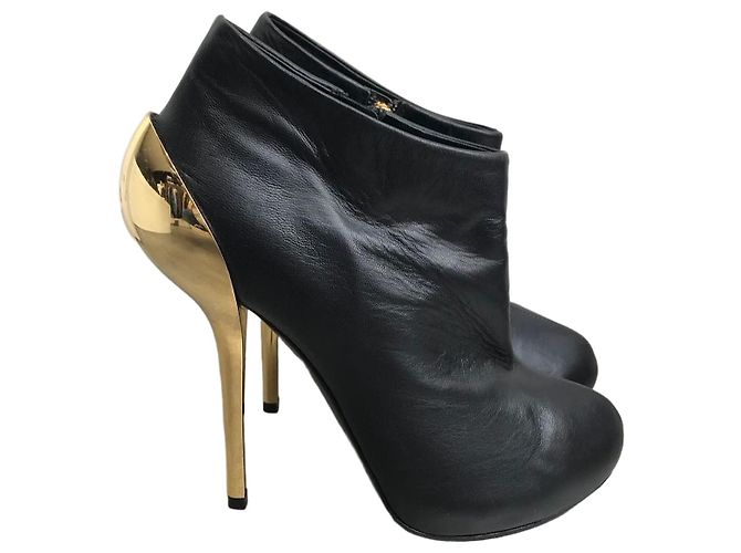 Botas Giuseppe Zanotti pretas T.37,5 Preto
