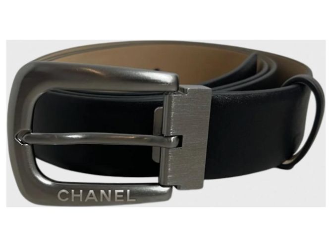 Cinturón Chanel negro