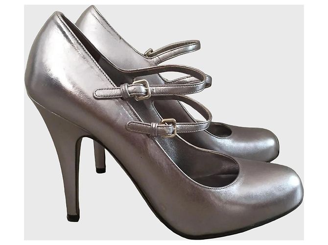 Miu Miu silberne Pumps Gr.36,5