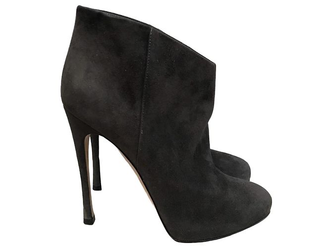 Botas Gianvito Rossi cinzentas T.38 Cinza