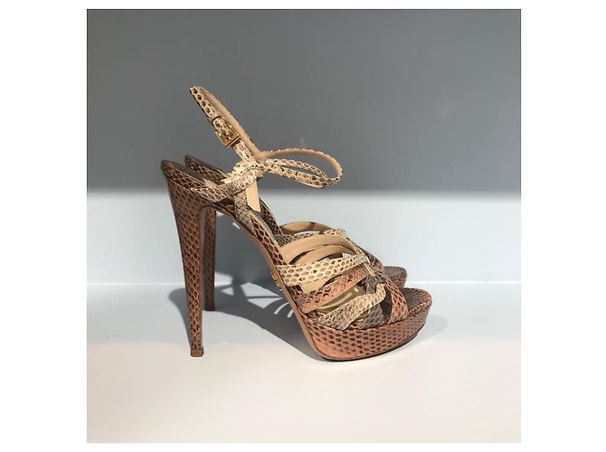 Sandales Prada serpent T.38 Rose