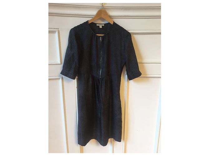 Burberry Kleid grau T.34