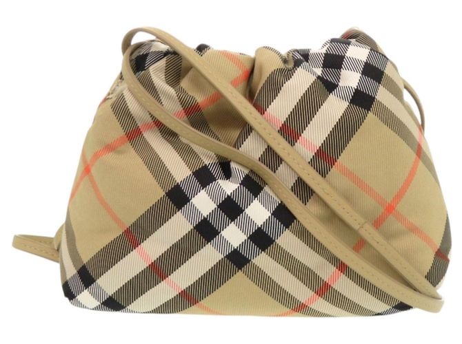 Bolsa de Ombro Burberry Nova Check em Nylon e Couro Marrom