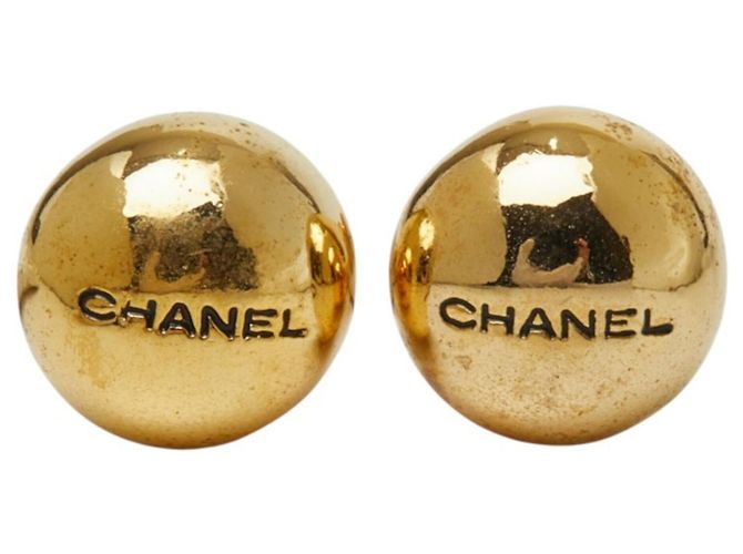 Chanel vergoldete Stecker-Ohrringe