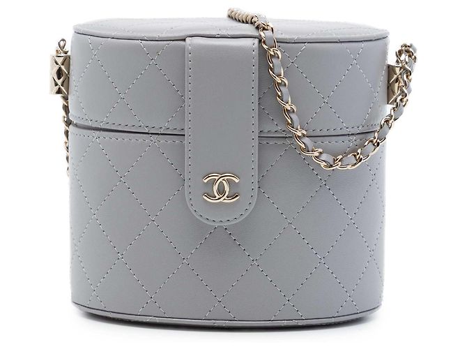 Chanel Vanity Case Allure CC em pele de cordeiro acolchoada cinza Small Marrom