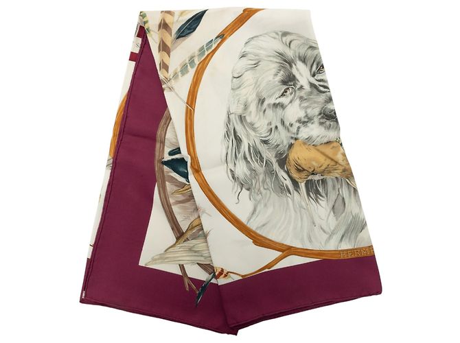 Pañuelo de seda Hermès White Chiens Au Rapport 90