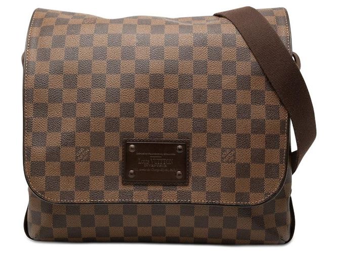 Bolsa de Ombro Louis Vuitton Damier Brooklyn MM Marrom