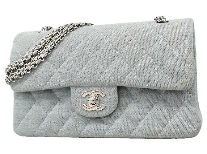 Borsa a tracolla Chanel Matelassé Blu