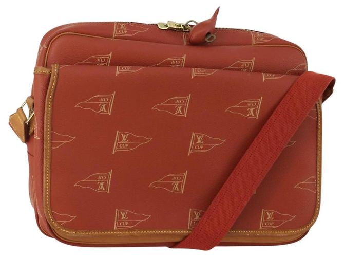 LOUIS VUITTON LV Cup Calvi Shoulder Bag Red M80028 LV Auth 202589 Rosso
