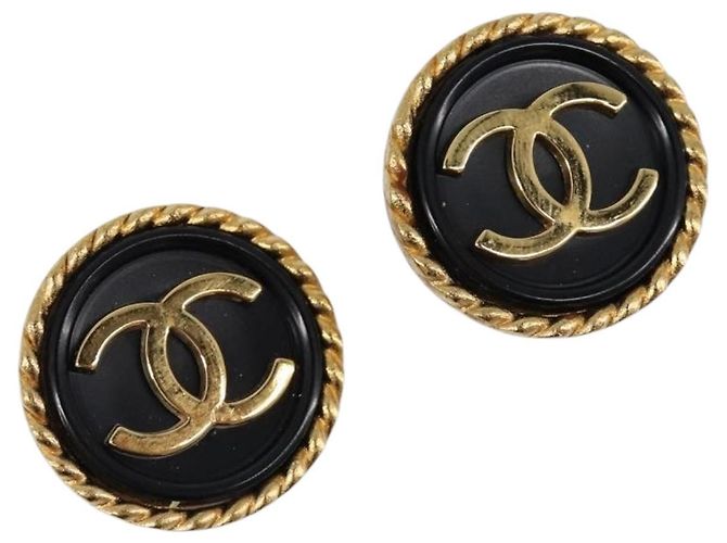 Orecchini CHANEL Metallo Tono Oro CC Auth 204673V