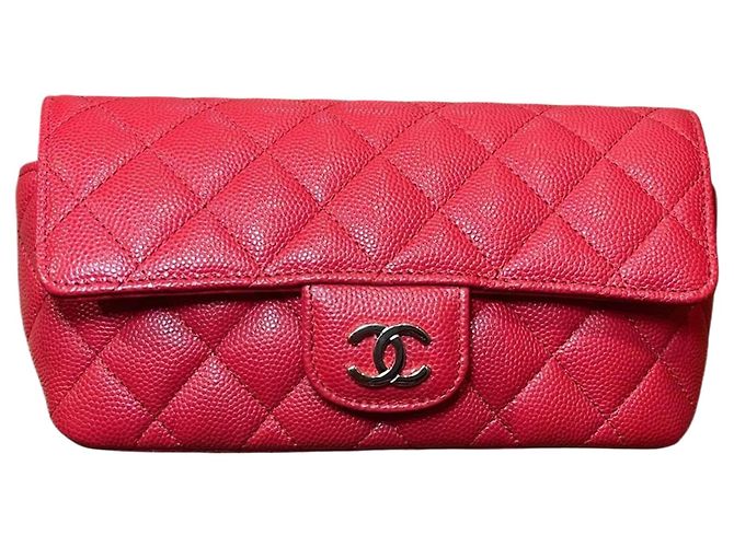 Bolso Chanel Rojo de Piel Caviar Roja