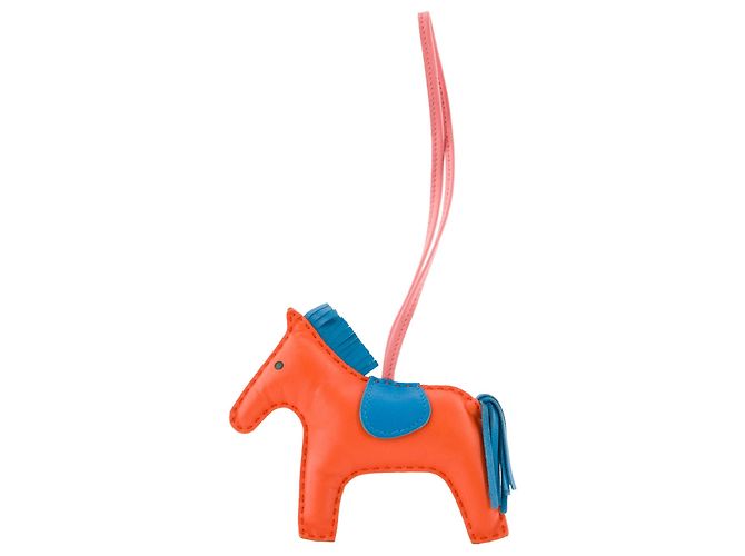 HERMÈS - Acessório de bolsa Rodeo Hermès em couro laranja e azul