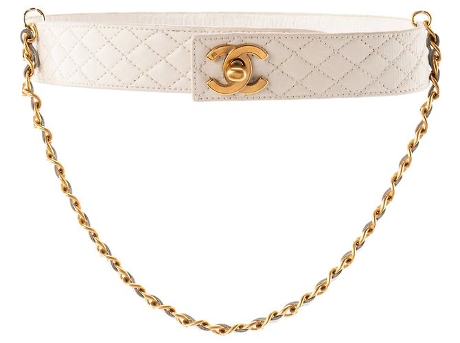 CHANEL - Vintage weißer gesteppter Leder CC Chanel Gürtel (T65)
