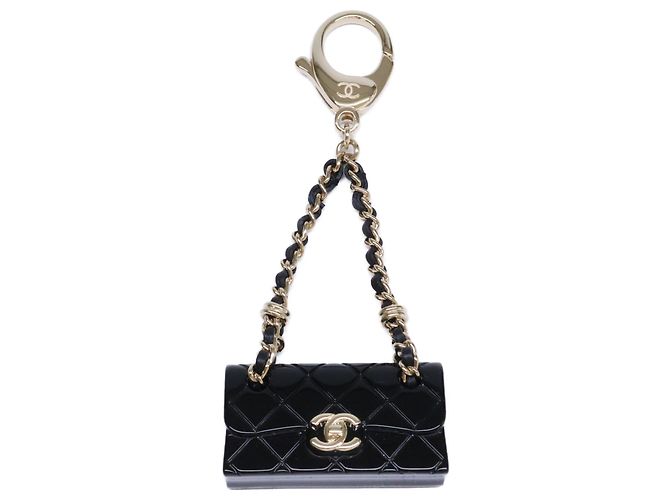 Chanel B23C ABA121 GP Keychain Black
