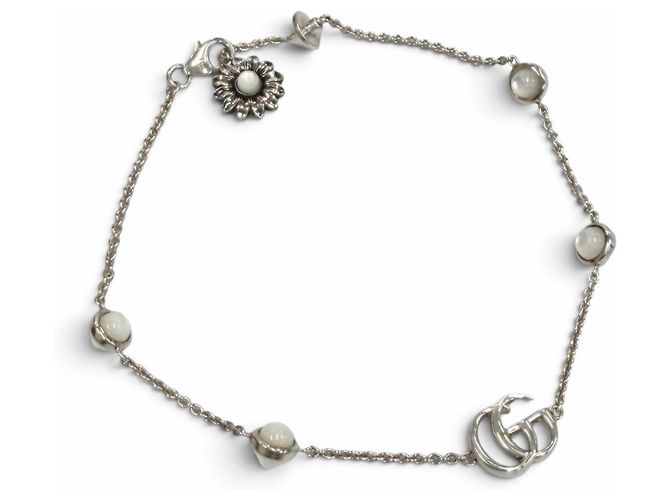 Pulseira com Pingente Double G em Madrepérola Gucci Prata Branco