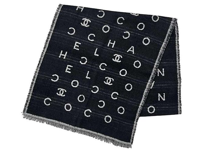 Chanel Wendelstola/Schal Schwarz Weiß