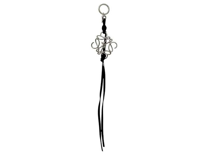 Charm per borsa in pelle e metallo Loewe Nero
