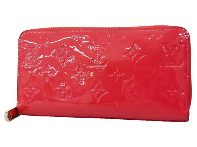Louis Vuitton Vernis Zippy Wallet Pink