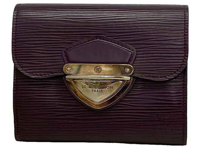 Cartera tri-fold Louis Vuitton en Cassis Morado oscuro