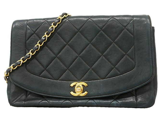 Borsa a tracolla Chanel Diana Chain Nero