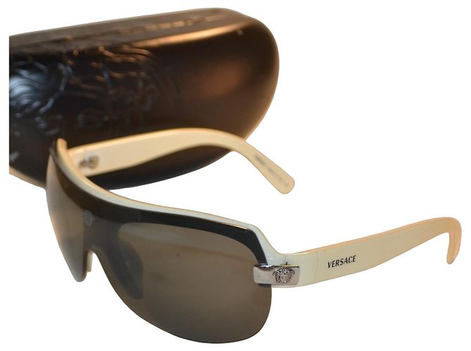 Versace 4045-V Magnetic Shield Sunglasses - White & Black Acetate