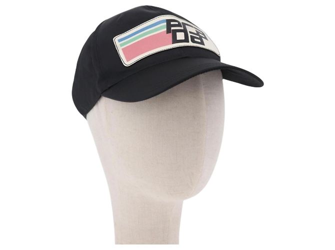 Casquette PRADA Nylon Black White Auth ar14198 Noir Blanc