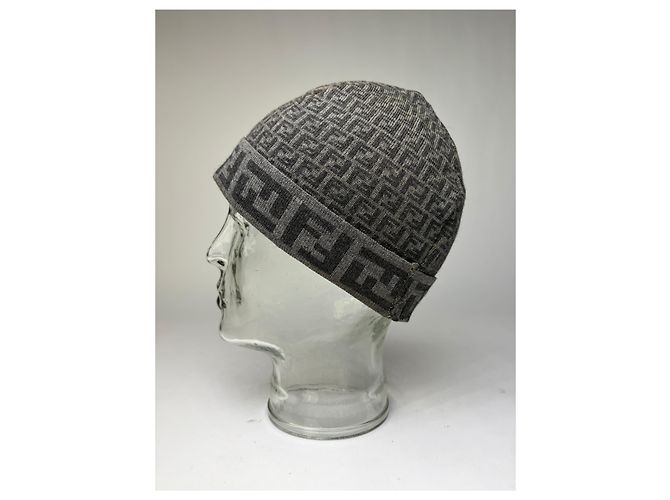 Vintage Fendi Zucca Wollmütze Grau ca. Ende der 2000er