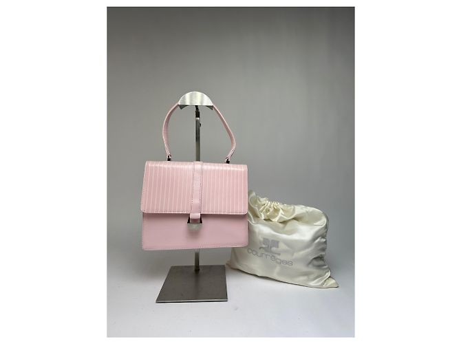 Vintage Courreges Schultertasche mit Klappe aus hellrosa Leder ca. Anfang der 2000er Jahre Pink
