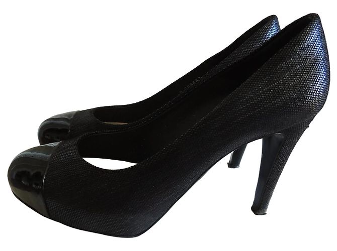 Chanel Stingray Leather Platform Pumps Black