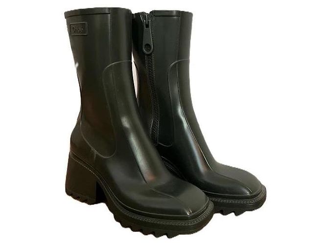 Chloé Bottes Chelsea en caoutchouc vert foncé