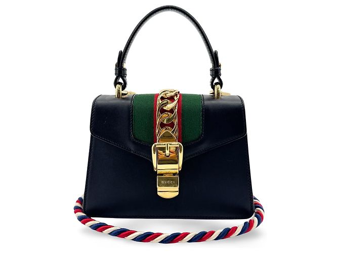 Gucci Sylvie Top Handle Leather Mini Preto