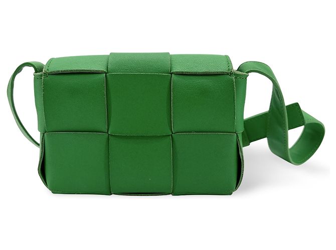 Bottega Veneta Cassette Maxi Intrecciato Leather Extra Mini Vert