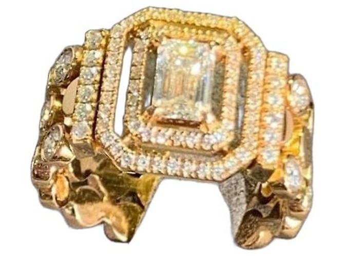 Bague Messika Diamant Taille Émeraude Doré