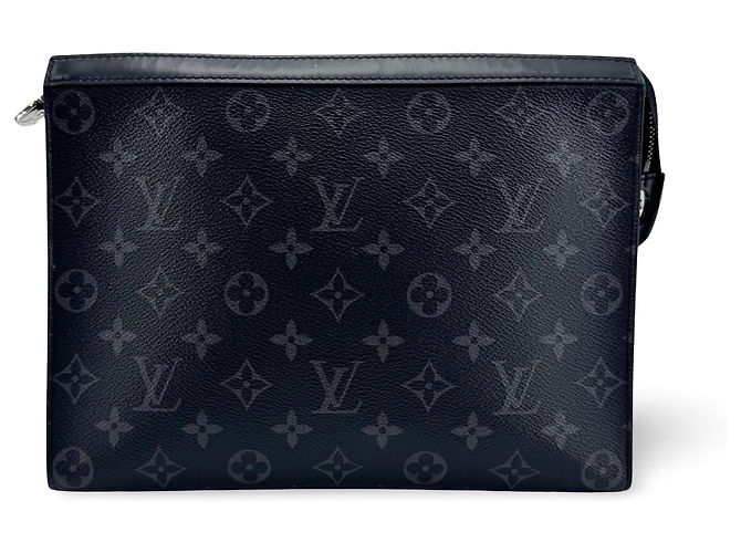 Louis Vuitton Pochette Voyage Reverse Monogram Eclipse Canvas MM Nero