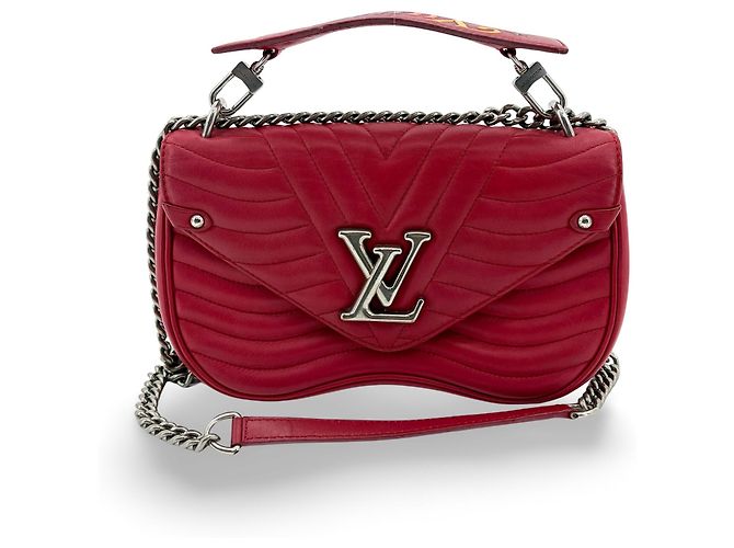 Louis Vuitton New Wave Chain Quilted Leather MM Rouge