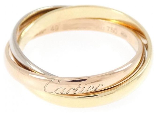 Anel Cartier Trinity Small em Ouro 18K