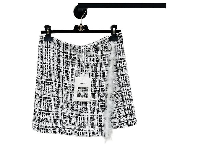 Chanel Wool Trousers Multiple colors