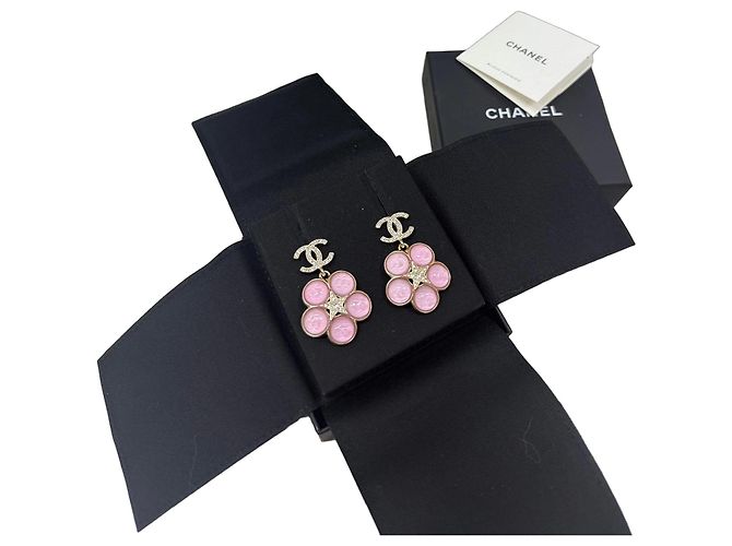 Orecchini Chanel di Perle Rosa Logo Double-C Multicolore