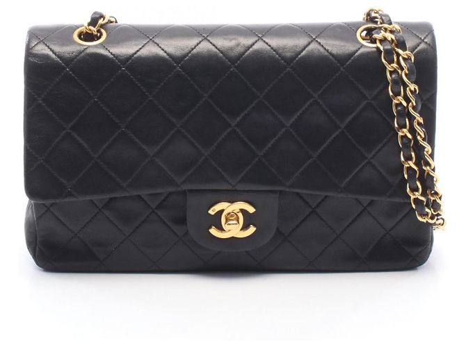Borsa a tracolla Chanel Matelassé Double Flap Nero