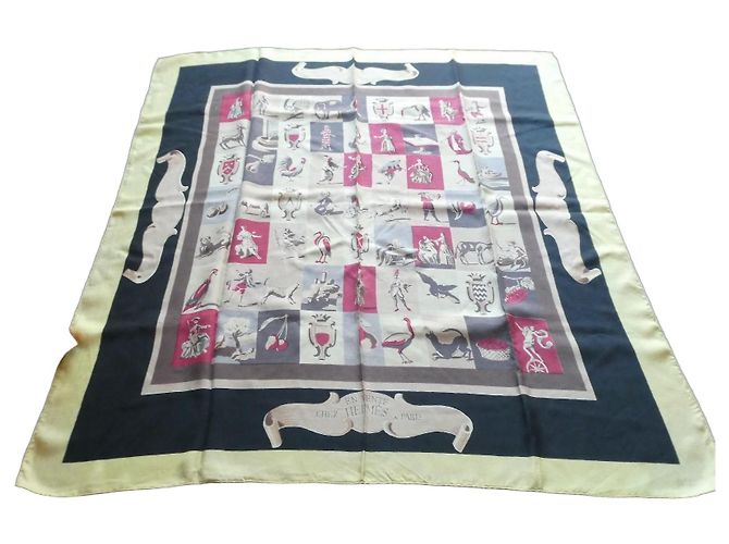 Hermès Lenço de Seda "En Vente Chez Hermès à Paris" 1942 Marrom Preto Rosa Branco Bege Cinza