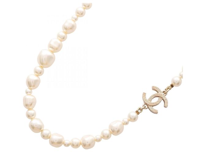 Collar Coco Mark 12C de Chanel Blanco Dorado