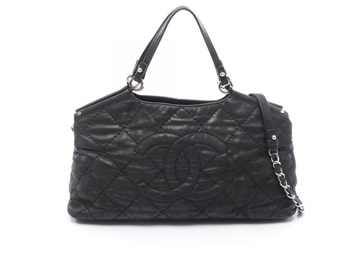 Bolsa de Ombro 2-Way Chanel Coco Mark Matelassé Preto