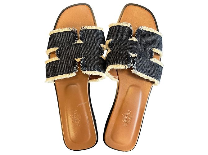 Hermès Blue Denim Sandalen