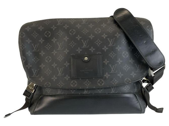 Louis Vuitton Monogram Eclipse Messenger Bag Black