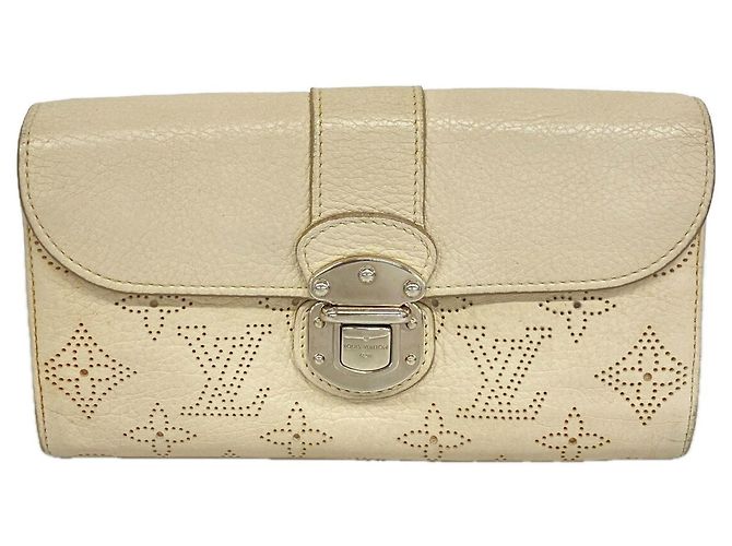 Louis Vuitton Mahina Portefeuille Iris Long Wallet